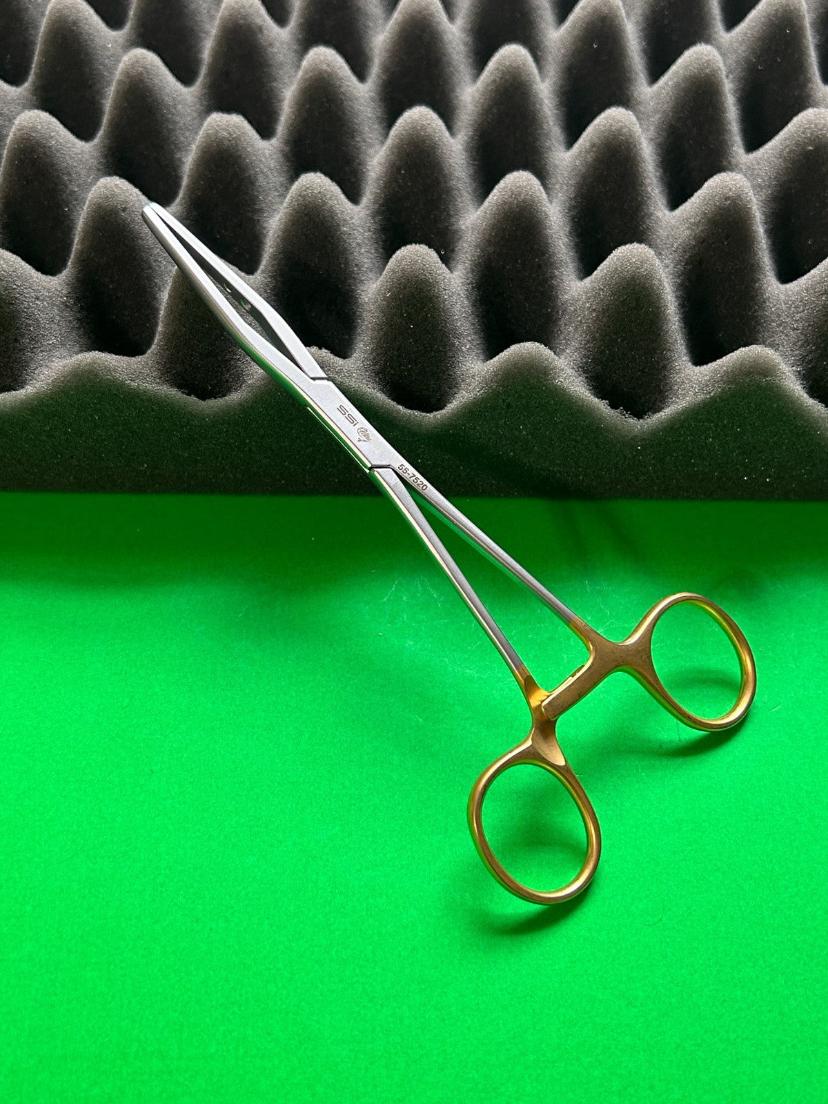 SSI Ultra Symmetry 55-7520 Fogarty Style Hemagrip Forcep