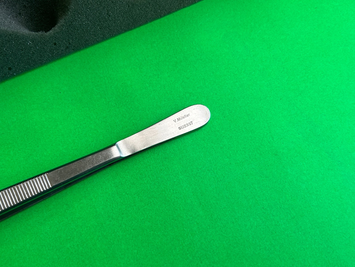 V Mueller SU2337 Tissue Forceps 9¾"