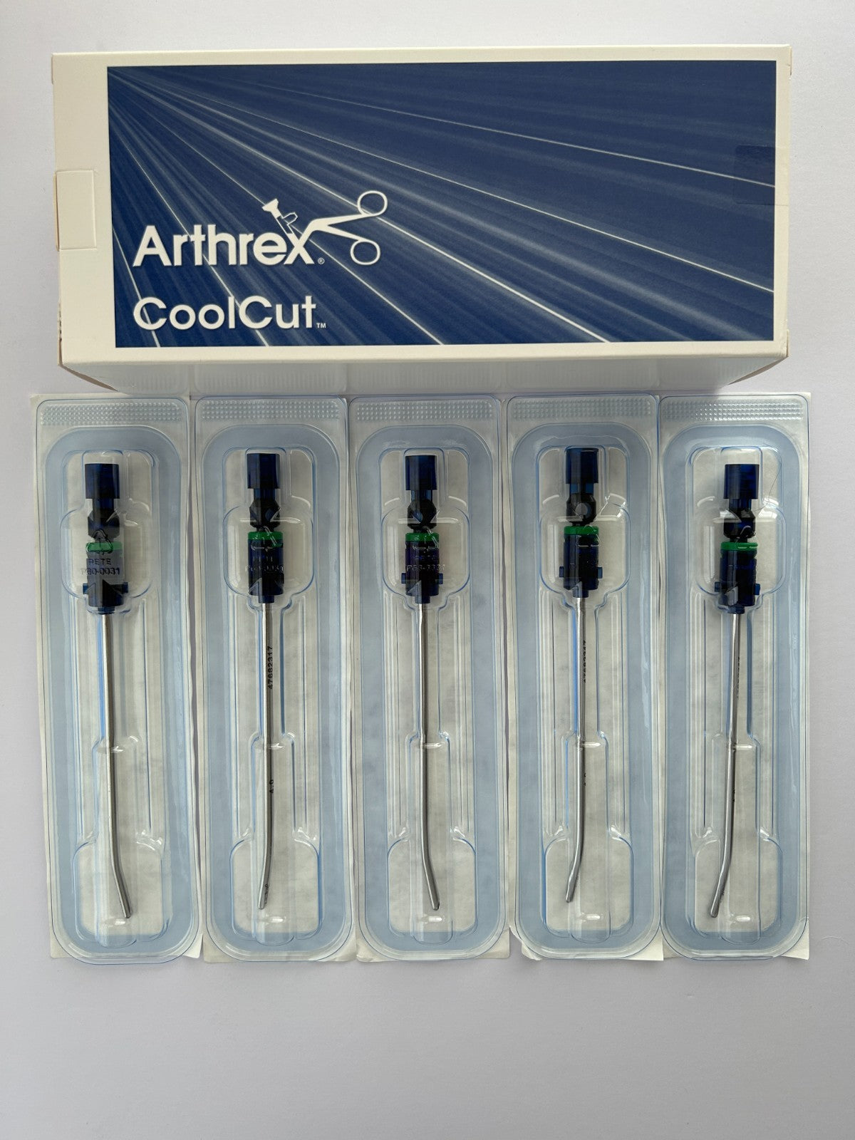 Arthrex AR-8400CSR Blade Sabre,Curved,4.0mmx13 cm IN DATE (5 Shaver Blades)