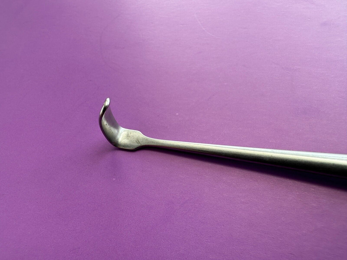 Aesculap BT004R RAGNELL retr 6 in 3mm x 5mm/ 6.3mm x 14mm