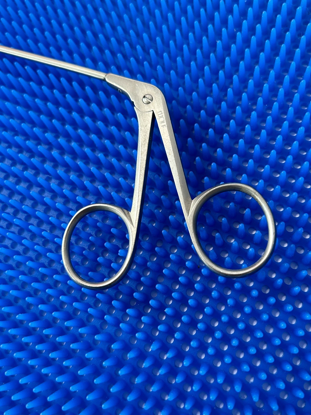 R. Wolf Hook Scissors Curved Left
