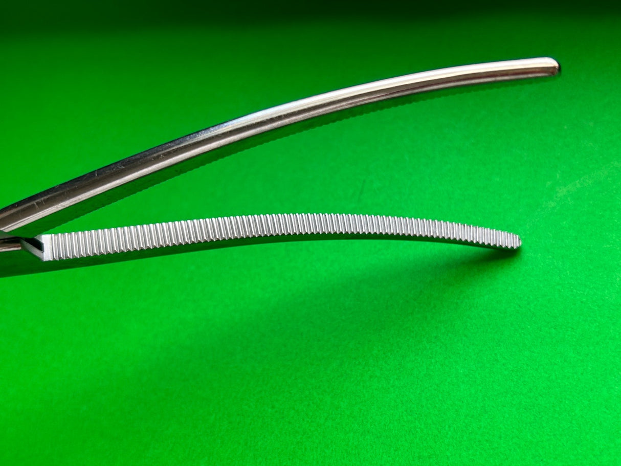 Codman 30-8093 Pean Thoracic Forceps 12"