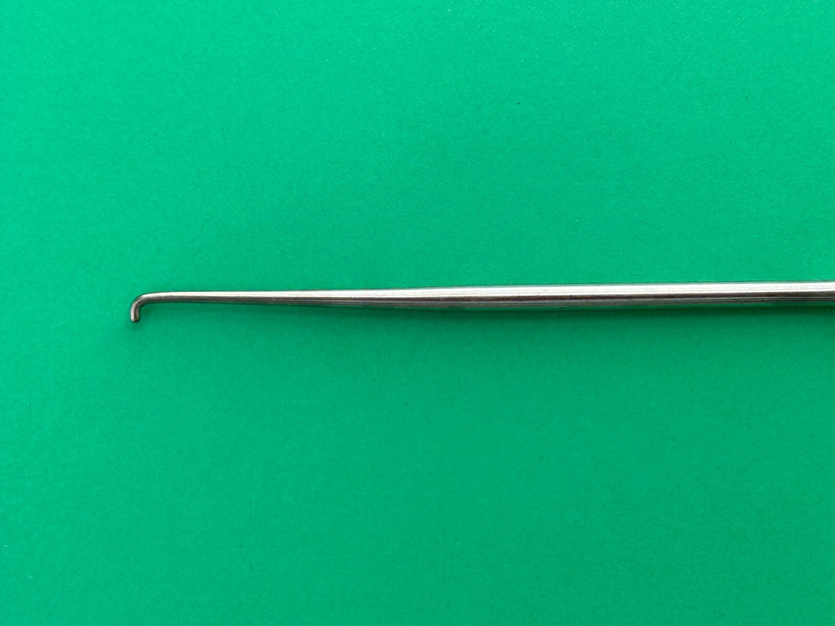 R.Wolf Surgical Graduated Hook, 4.5mm Tip 90° Down