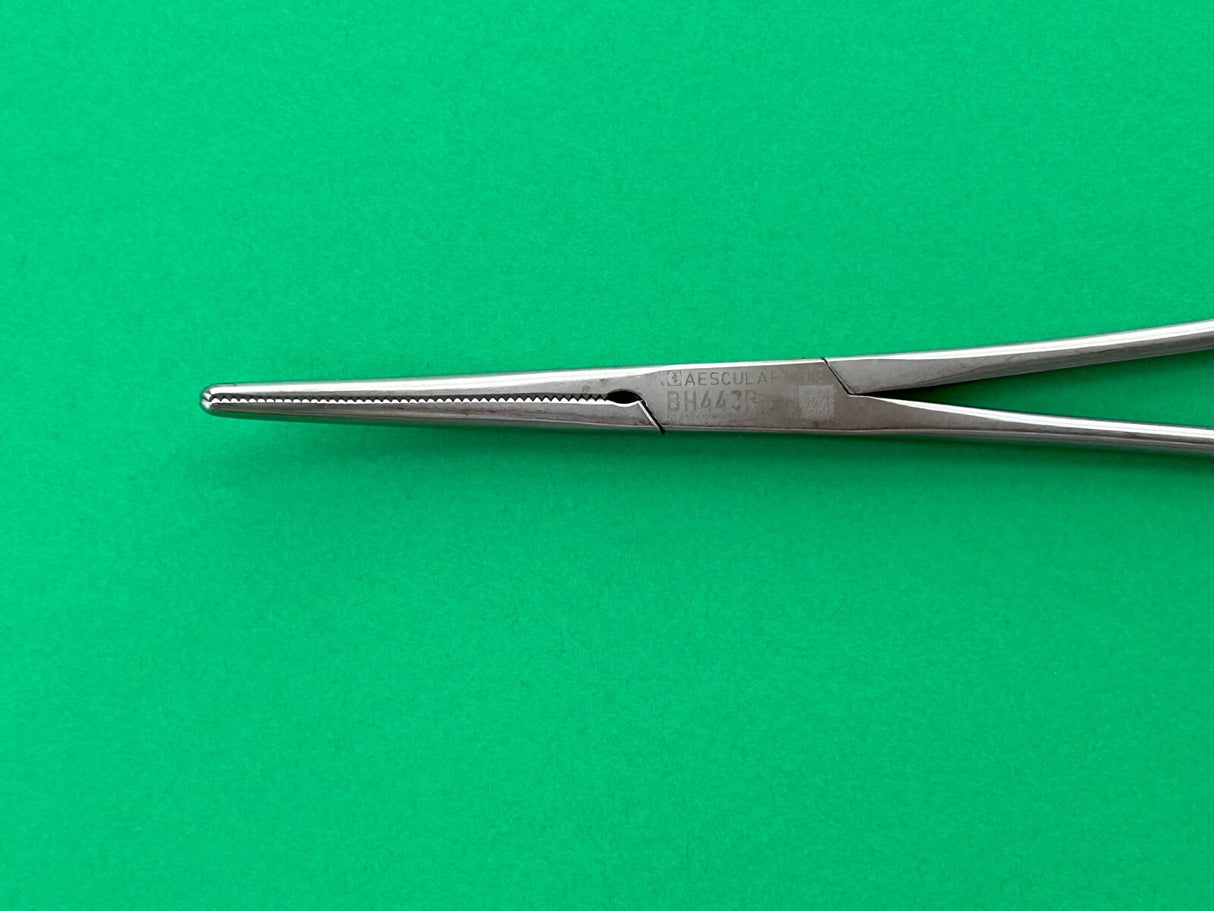 Aesculap Surgical Curved Hemostatic Forceps, 6-1/4", Serrated
