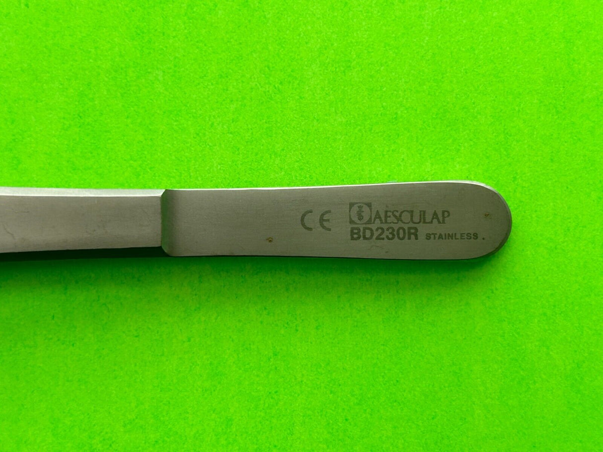 Aesculap Surgical 9" Gerald Dressing Forceps