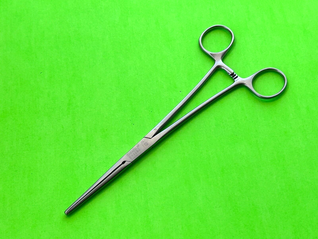 Aesculap Surgical 1 x 2 Teeth Kocher-Ochsner Hemostatic Forceps 7-3/4"