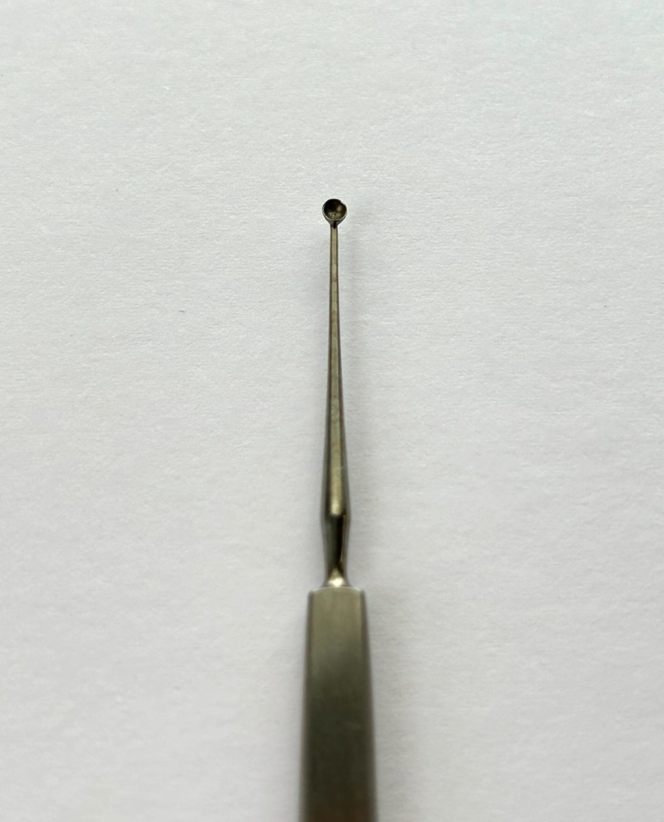 Karl Storz E0782 Surgical Ophthalmic Gills Welsh Curette, 2.0mm