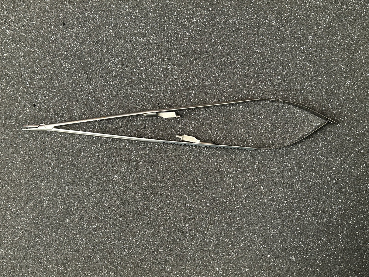 Snowden-Pencer 5447 Micro Diamond-Jaw Castroviejo Needle Holder w/Lock, 8-1/2"