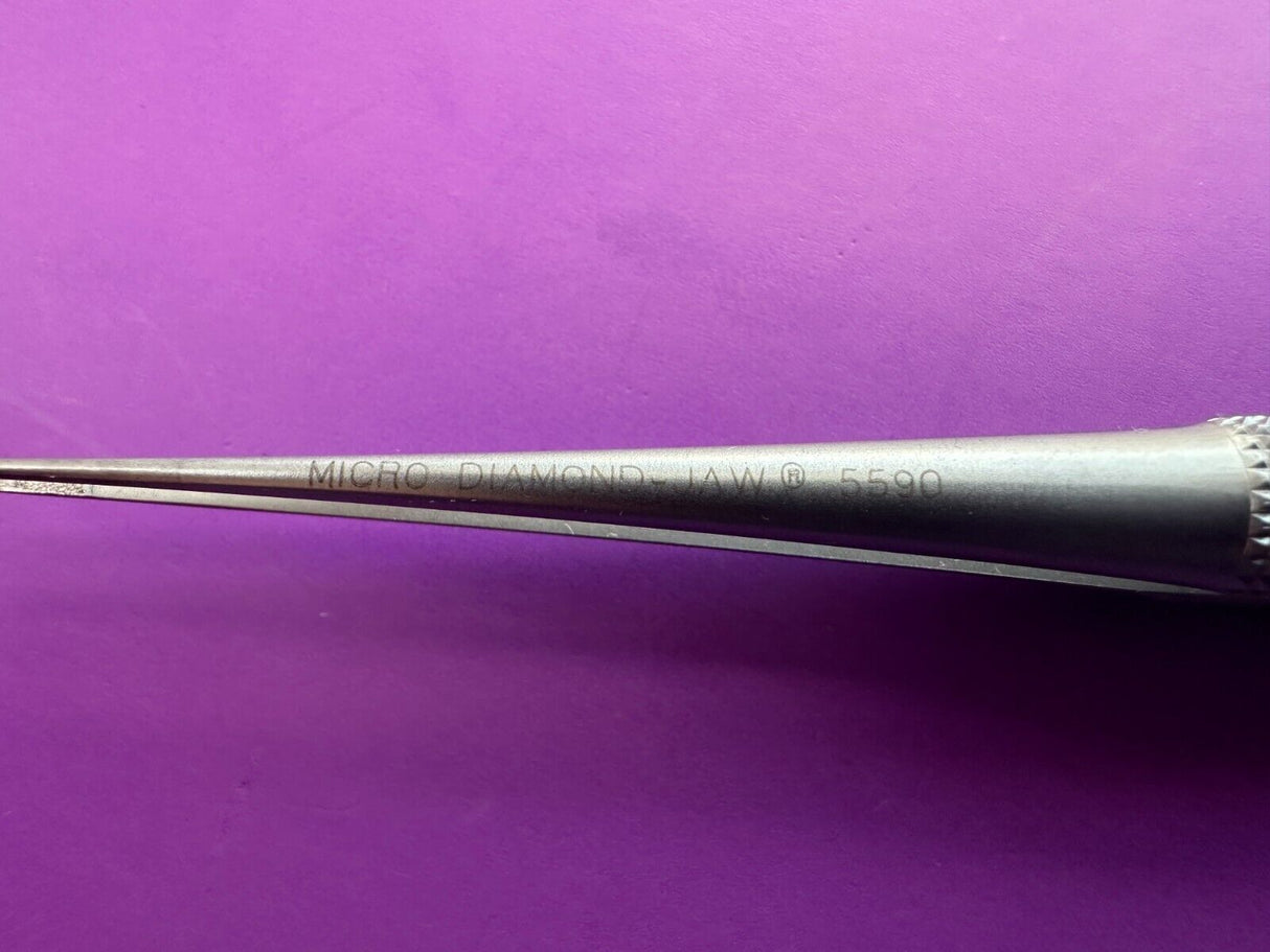 SNOWDEN-PENCER™ Micro Diamond-Jaw Forceps 5590 Straight. Overall length 7in