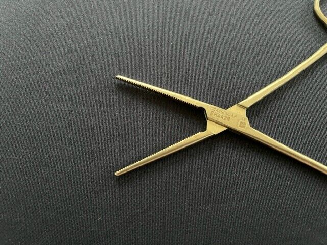 Aesculap Rochester-Pean Artery Forceps, 6.25", REF # BH442R