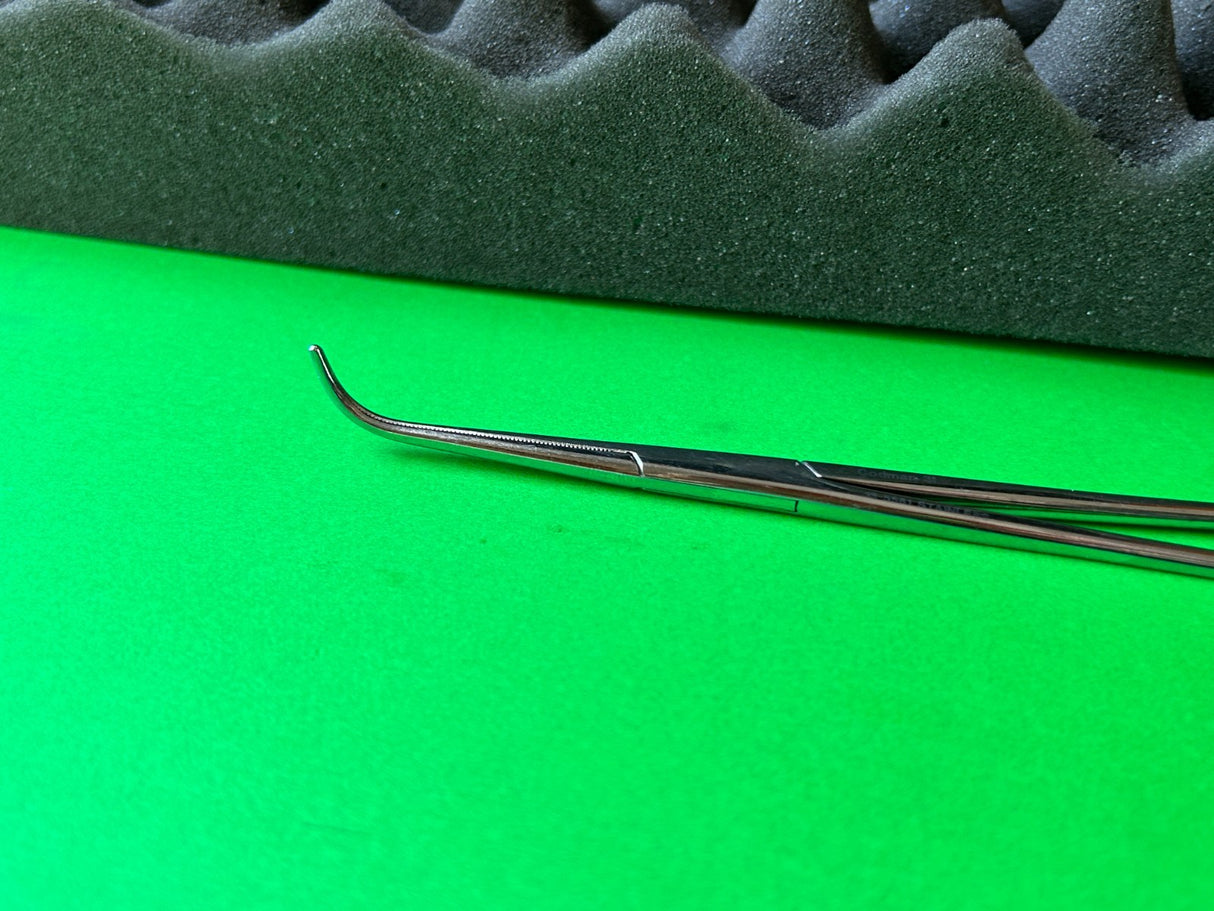 Codman 19-5581 Gemini Hemostatic Forceps Curved 8-1/2"