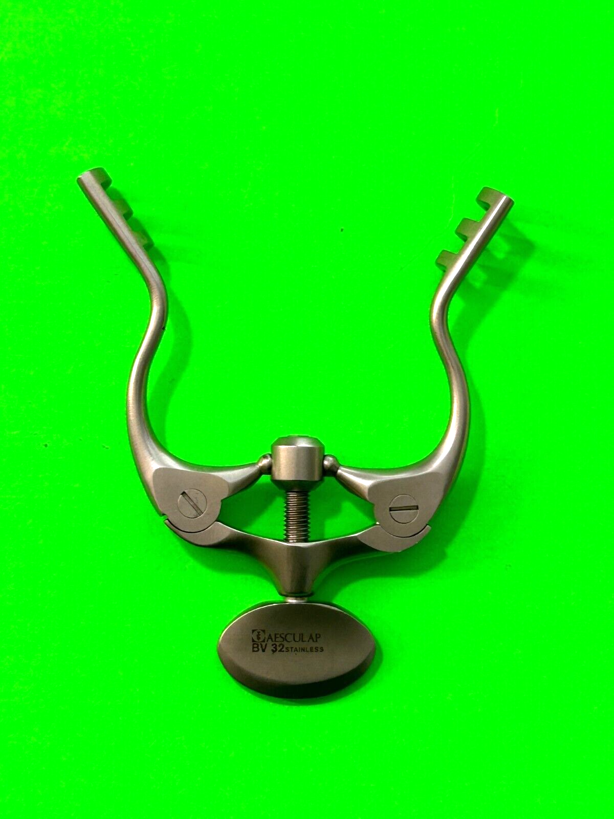 Aesculap Surgical 3x3 Teeth Jansen Retractor