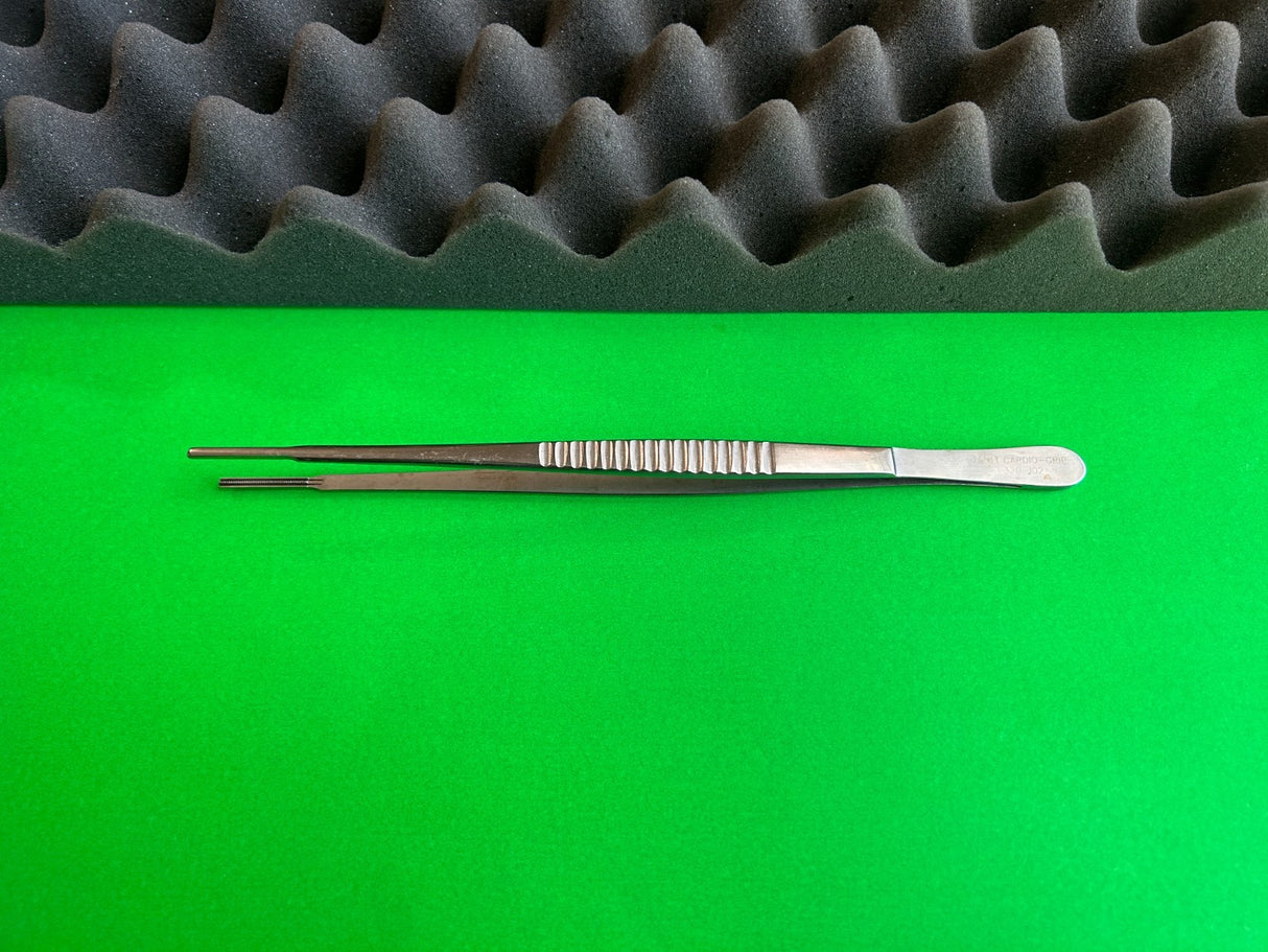 Jarit 320-102 DeBakey Tissue Forceps Cardio Grip 9.5"