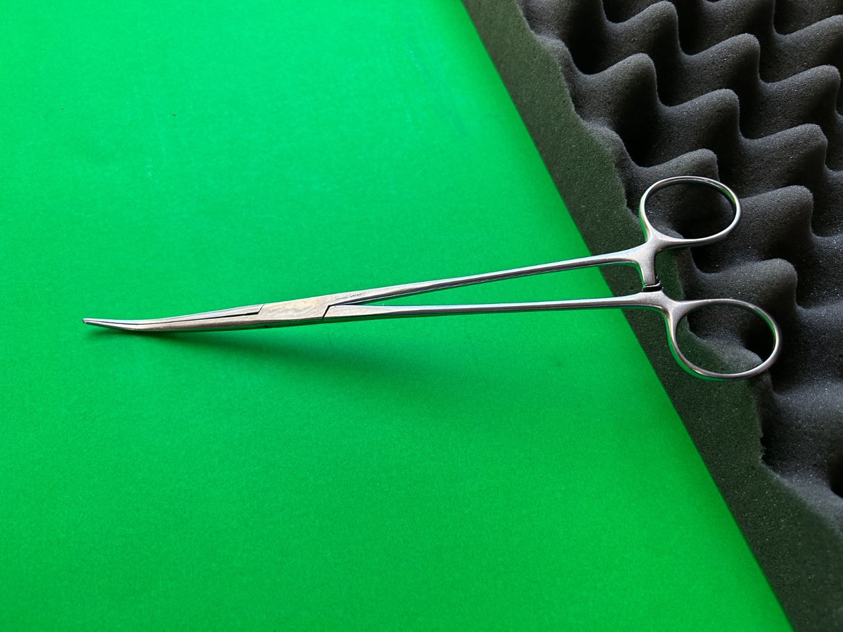 Codman 9506N Curved Forcep