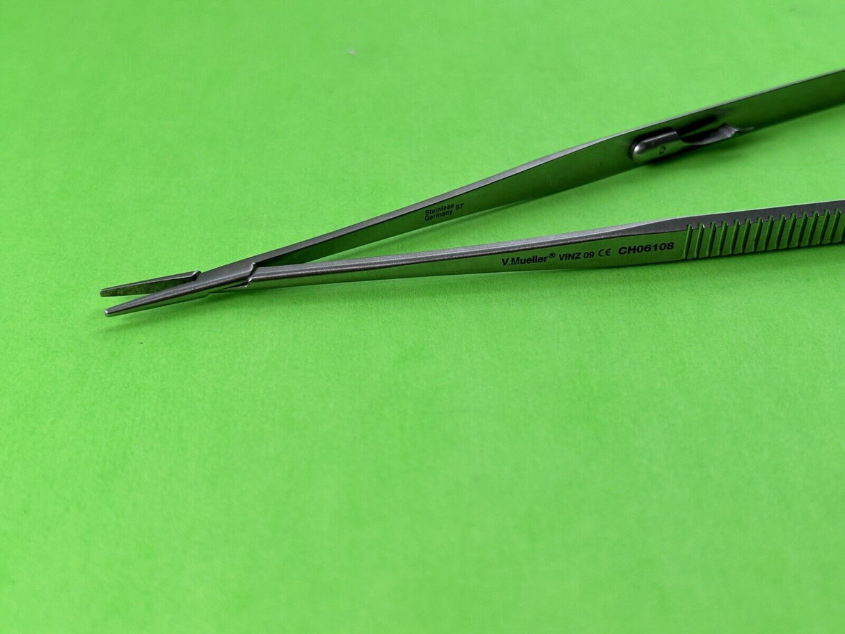 V.Mueller Surgical Diamond Dust locking Jacobson Microsurgical Needle Holder