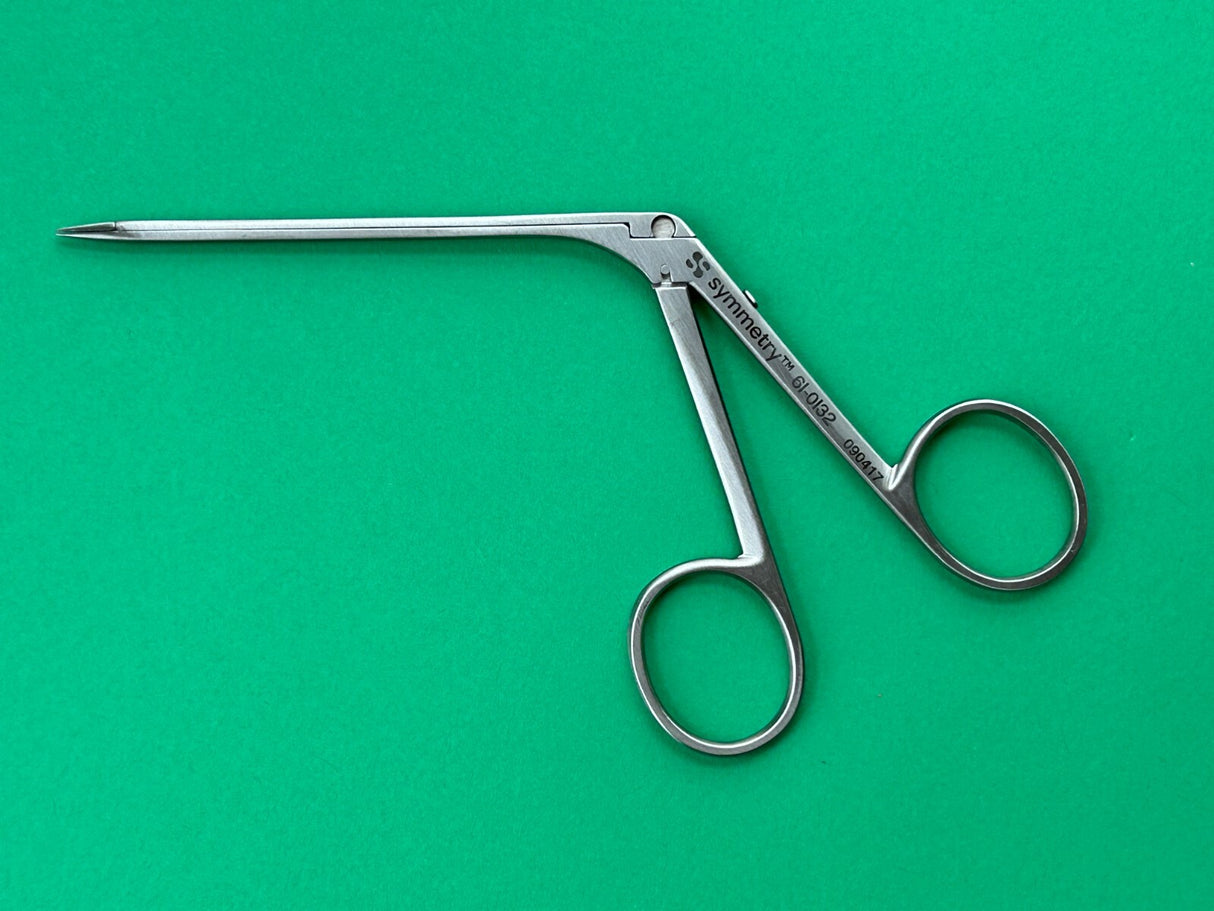 Symmetry Surgical Alligator Forceps, Straight 8-1/2 cm Shaft