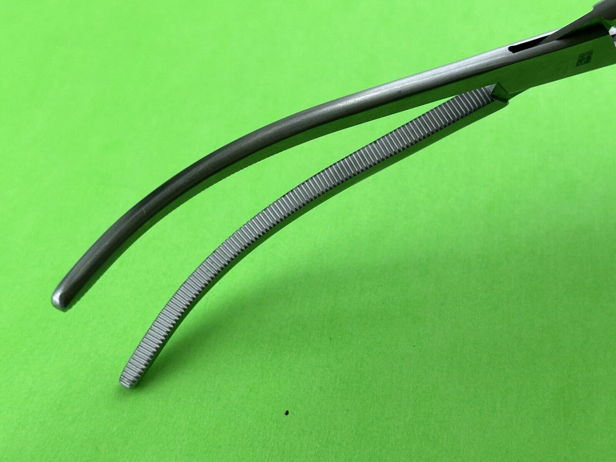 Aesculap Surgical 12" Curved Pean Artery Forceps