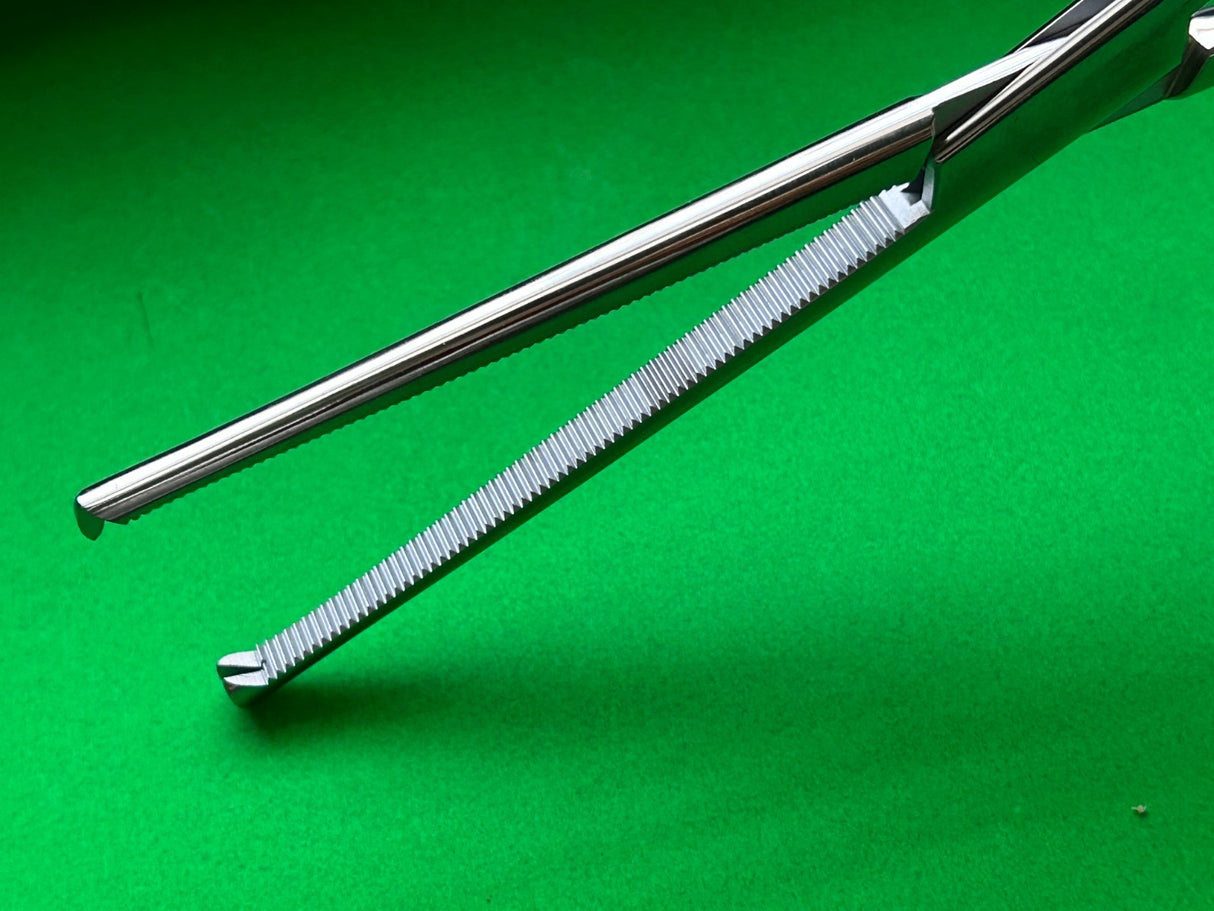 Symmetry Surgical 30-4066 Rochester-Ochner Forceps Straight 9"