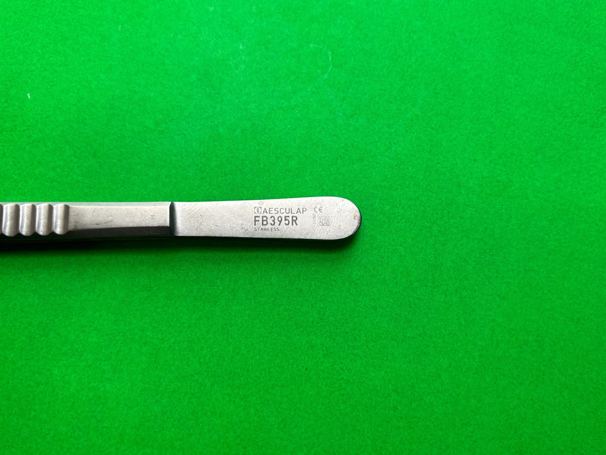 Aesculap FB395R DeBakey ATRAUMATIC Tissue Forceps 1mm Tip 7-3/4"
