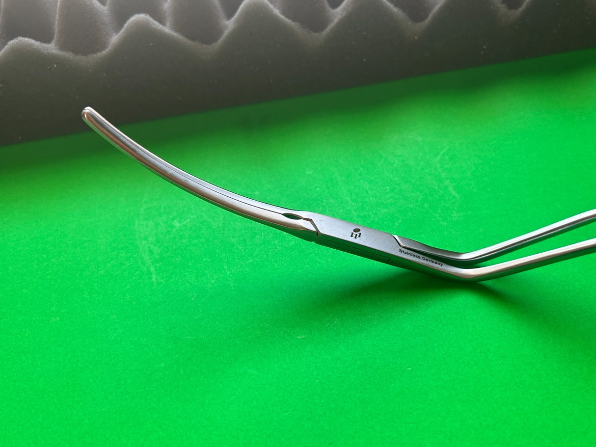 V. Mueller VM76-7797 Cardiovascular Clamp