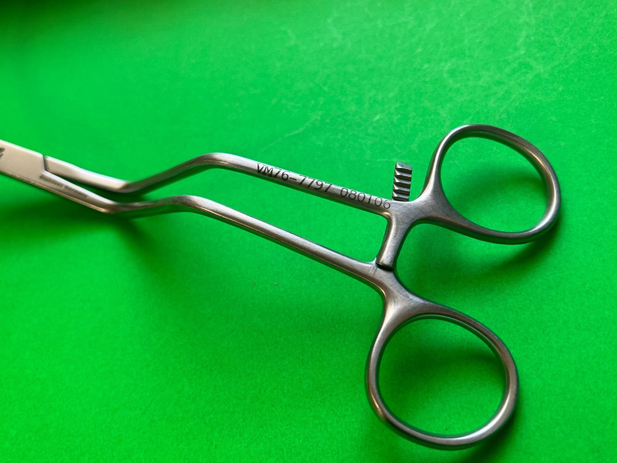 V. Mueller VM76-7797 Cardiovascular Clamp