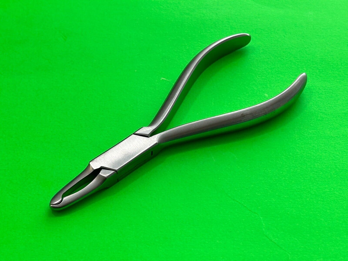 V.Mueller Surgical 100-8966 Orthodontic Pliers SIze 114