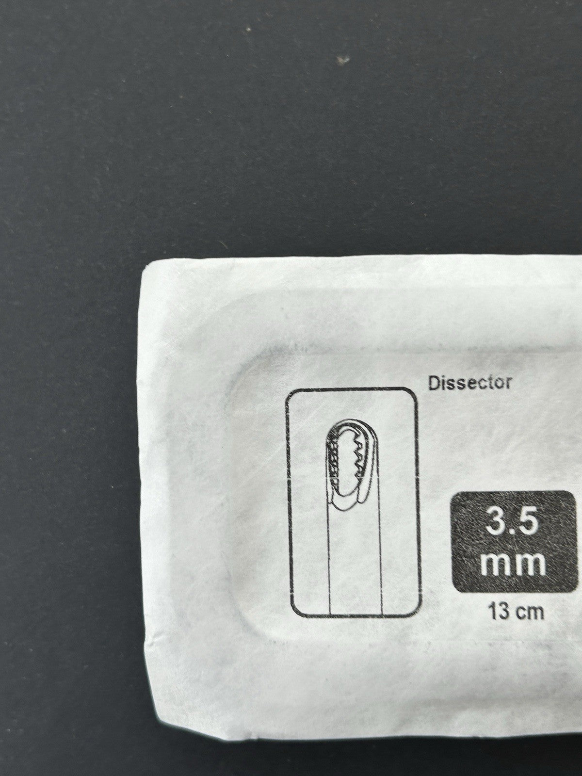 Arthrex Shaver Blades AR-8350DS Dissector, 3.5 mm x 13 cm IN DATE
