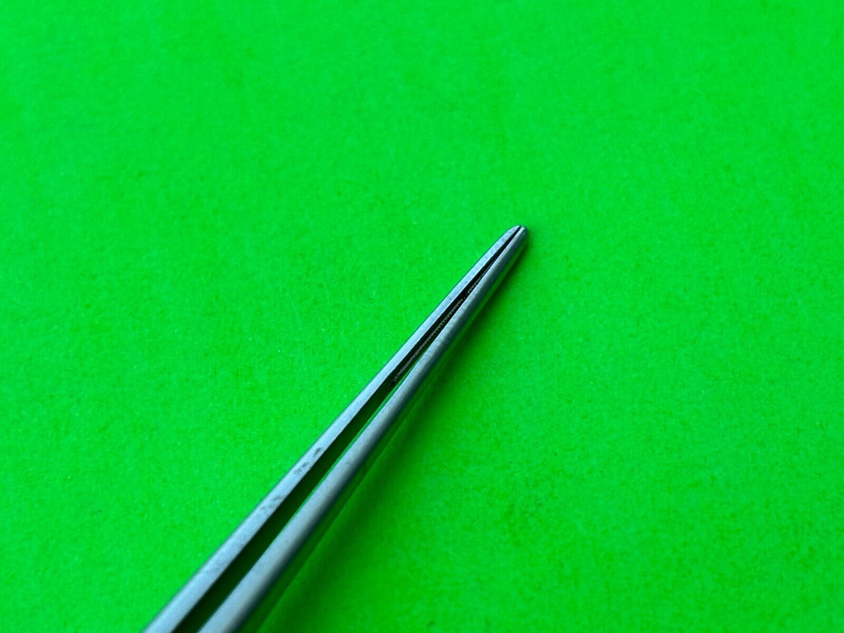 Aesculap Surgical 1.5mm Tip Atraumata DeBakey Tissue Forceps 8"