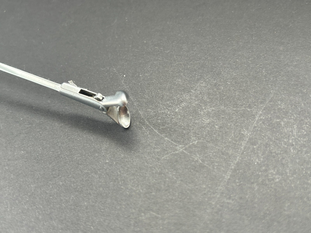 Karl Storz 10370R 5.5mm Right Angled Cup Forceps