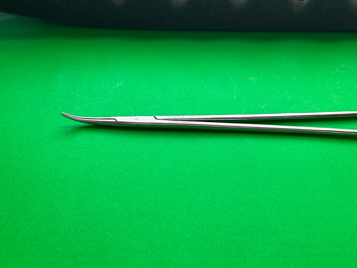Codman 30-4700 Bridge Deep Forceps Curved, 11"