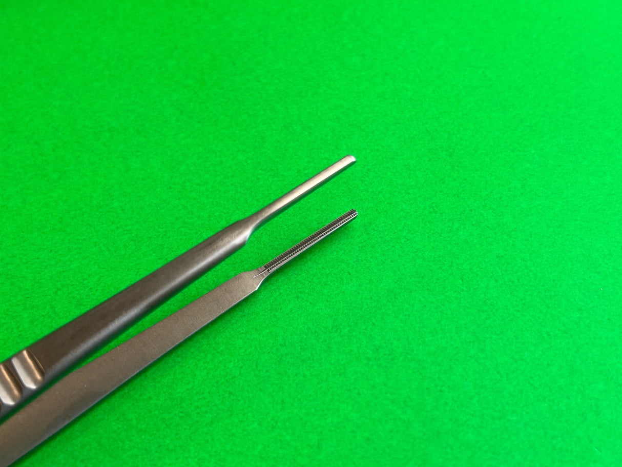 Codman 37-1001 DeBakey Thoracic Tissue Forceps 8"