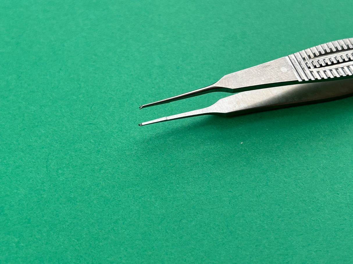 Millennium Surgical Tissue Forceps