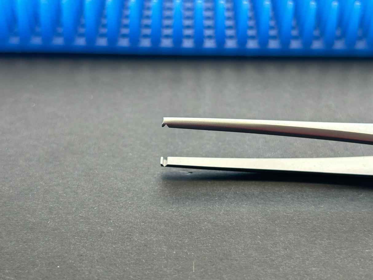 ASSI CAF-4 Clip Applying Forcep W/ 2 Packs of Microvascular Clamps ABB-22 V