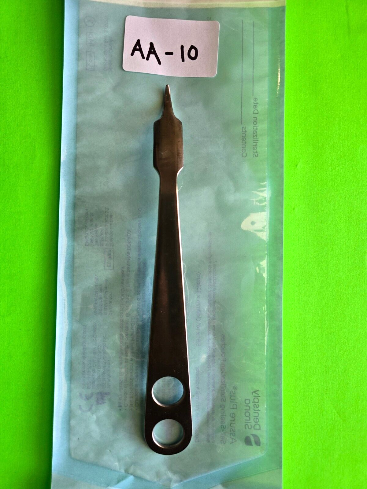 Zimmer 399.21 Surgical Hohmann Retractor Size 18mm Width Long Narrow Tip