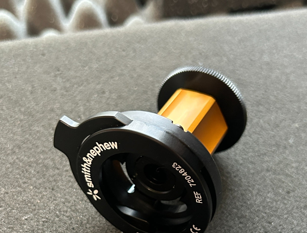 Smith & Nephew Dyonics Coupler 7204823