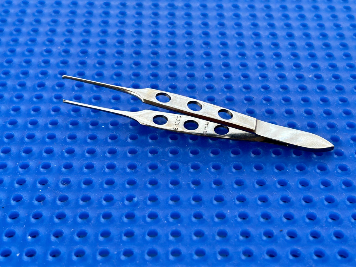 Karl STORZ Surgical E1500 Bishop-Harmon Tissue Forceps Fine Straight, 1 x 2