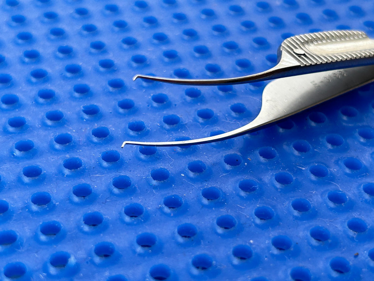 Karl STORZ Surgical E3199 Troutman-Barraquer Corneal Forceps, 0.12mm x 3"