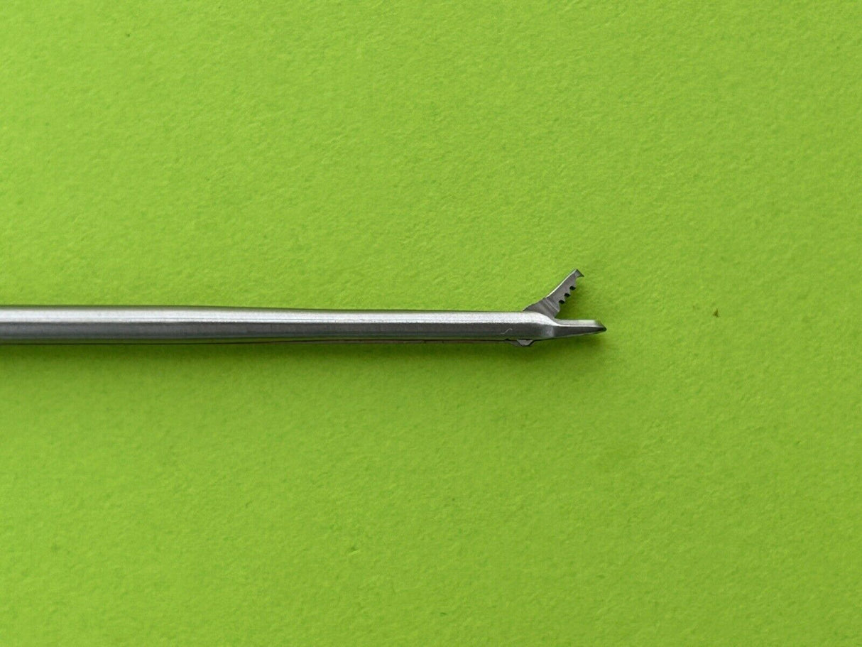 Stryker Surgical 300-027-100 Conquest 2.7mm Straight Big Bite Punch