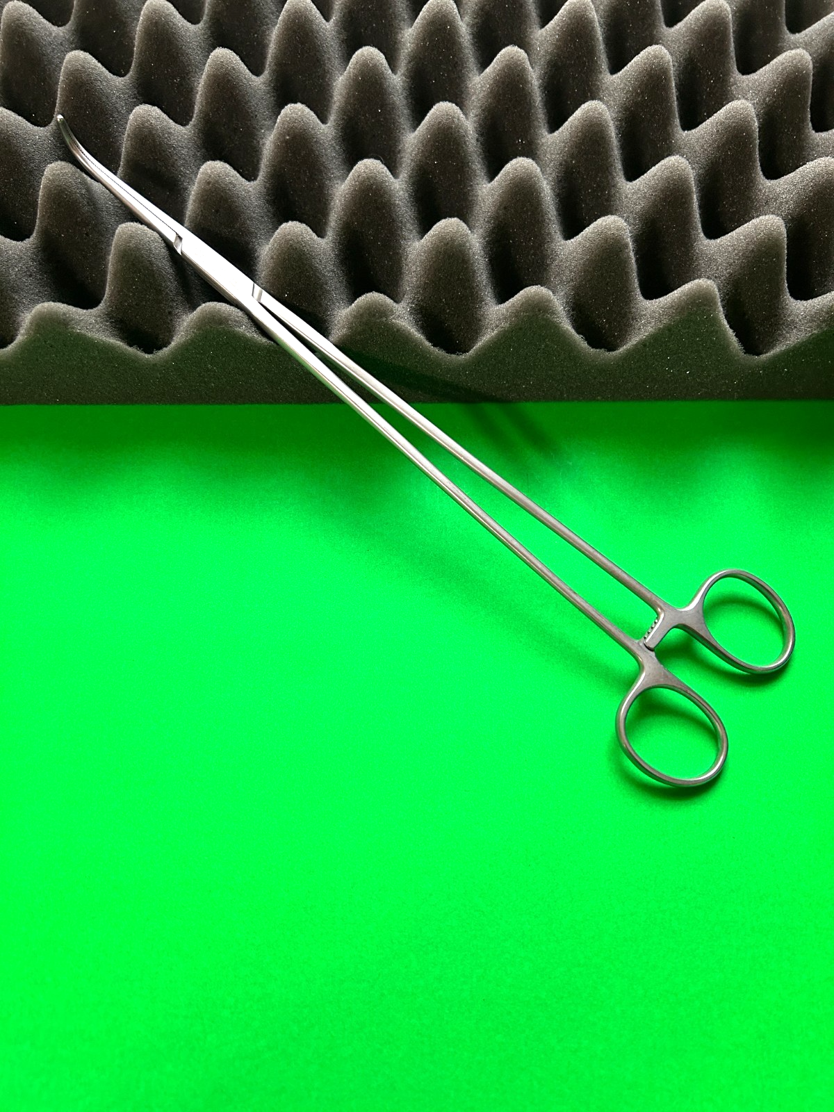 V.Mueller CH1730-004. FORCEP, MIXTER THORACIC DEL JAW 11"