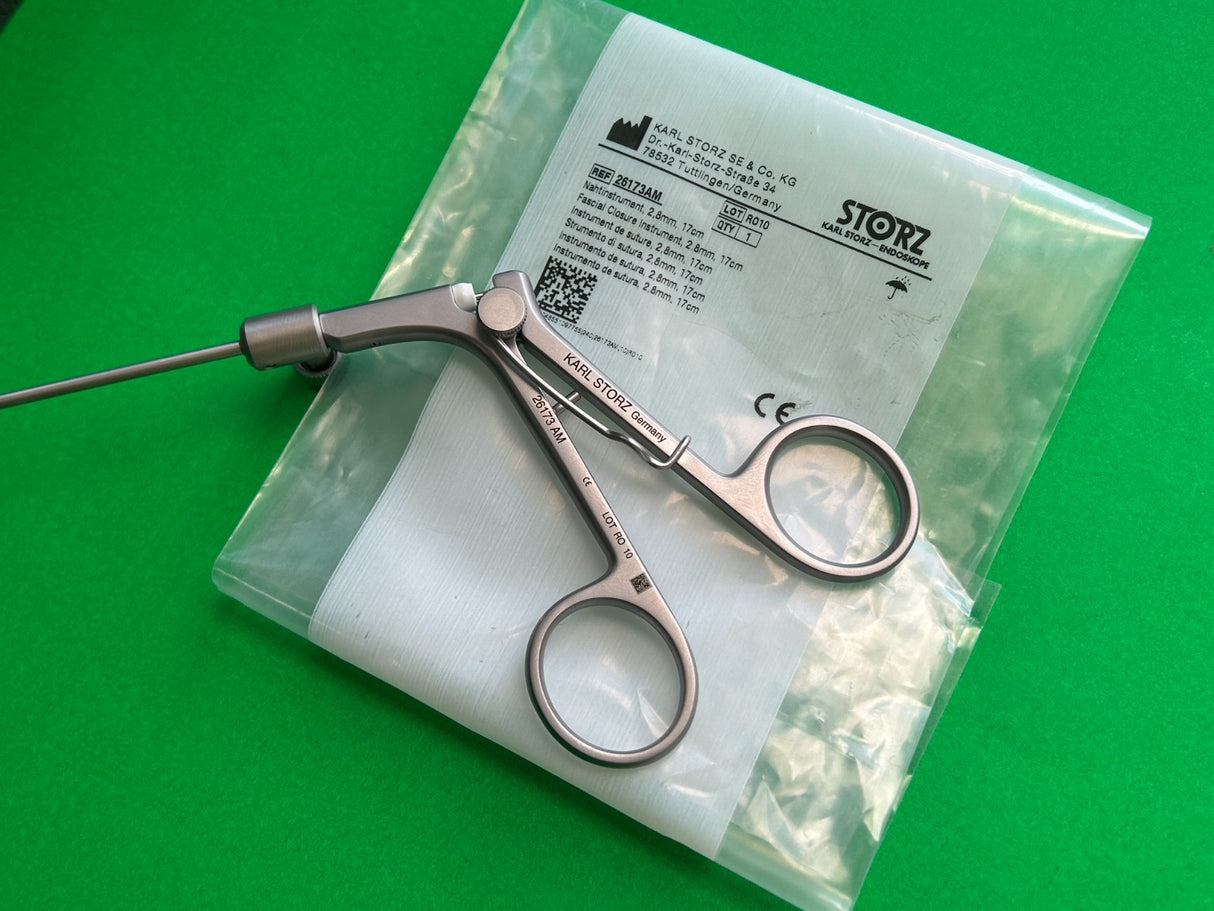 Karl Storz 26173AM Closure Instrument, 2.8mm, 17cm