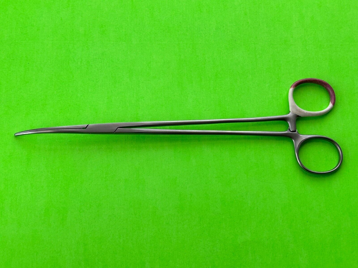 Aesculap Surgical 8-3/4" Curved Forceps