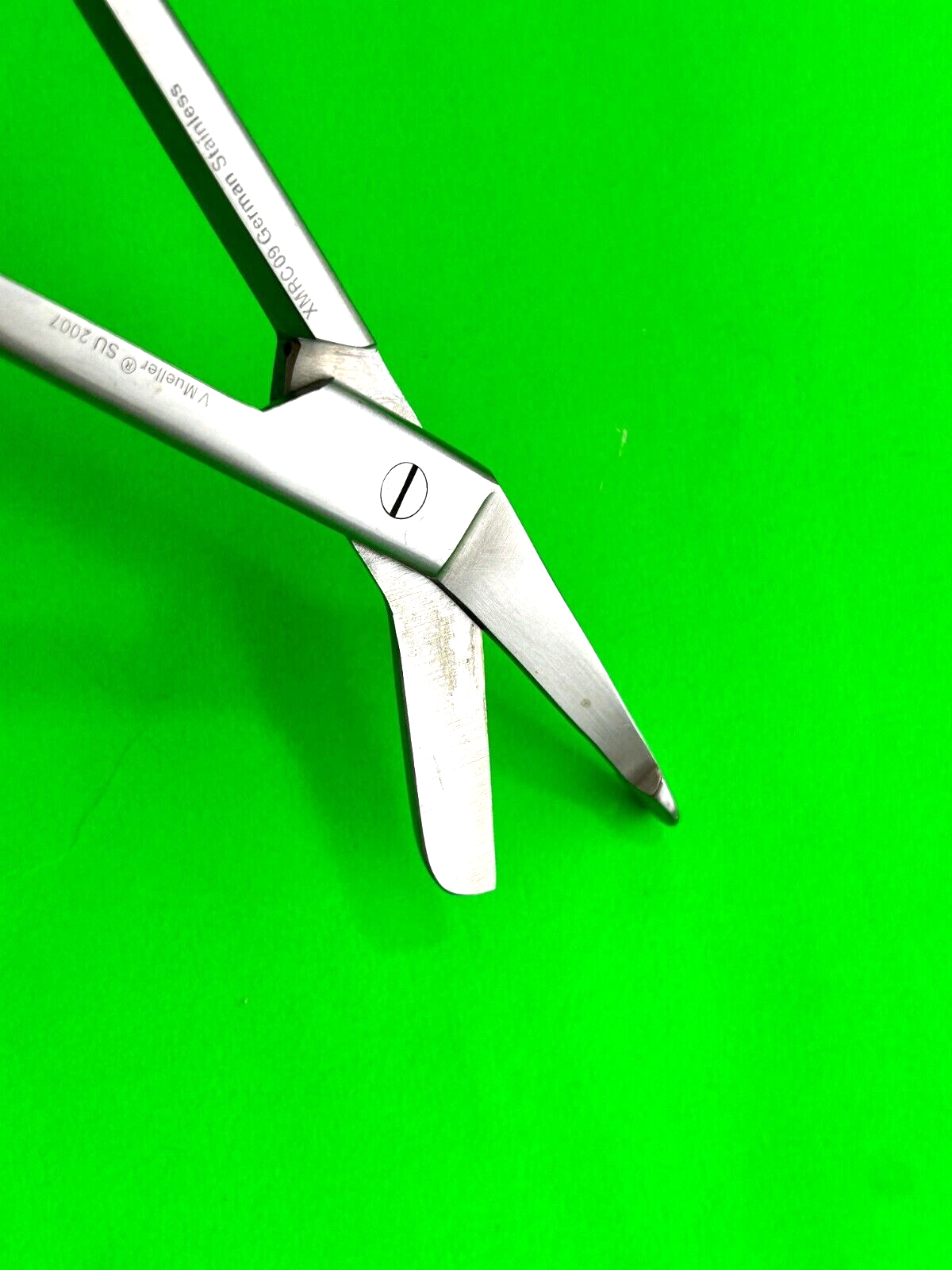 V.Mueller Surgical SU2007 Bandage Scissors, Angled 6cm Blade Size