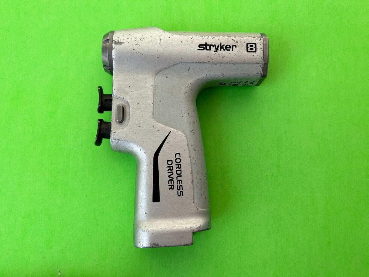 Stryker System 8 4505 Dual Trigger Cordless Driver Handpiece with Attachments