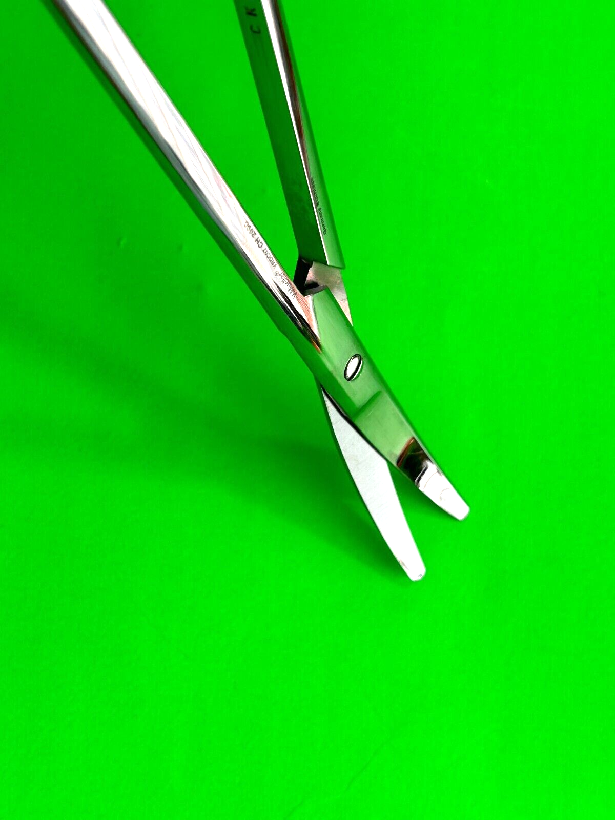 V.Mueller Surgical Dissecting Scissors, Curved 28 cm