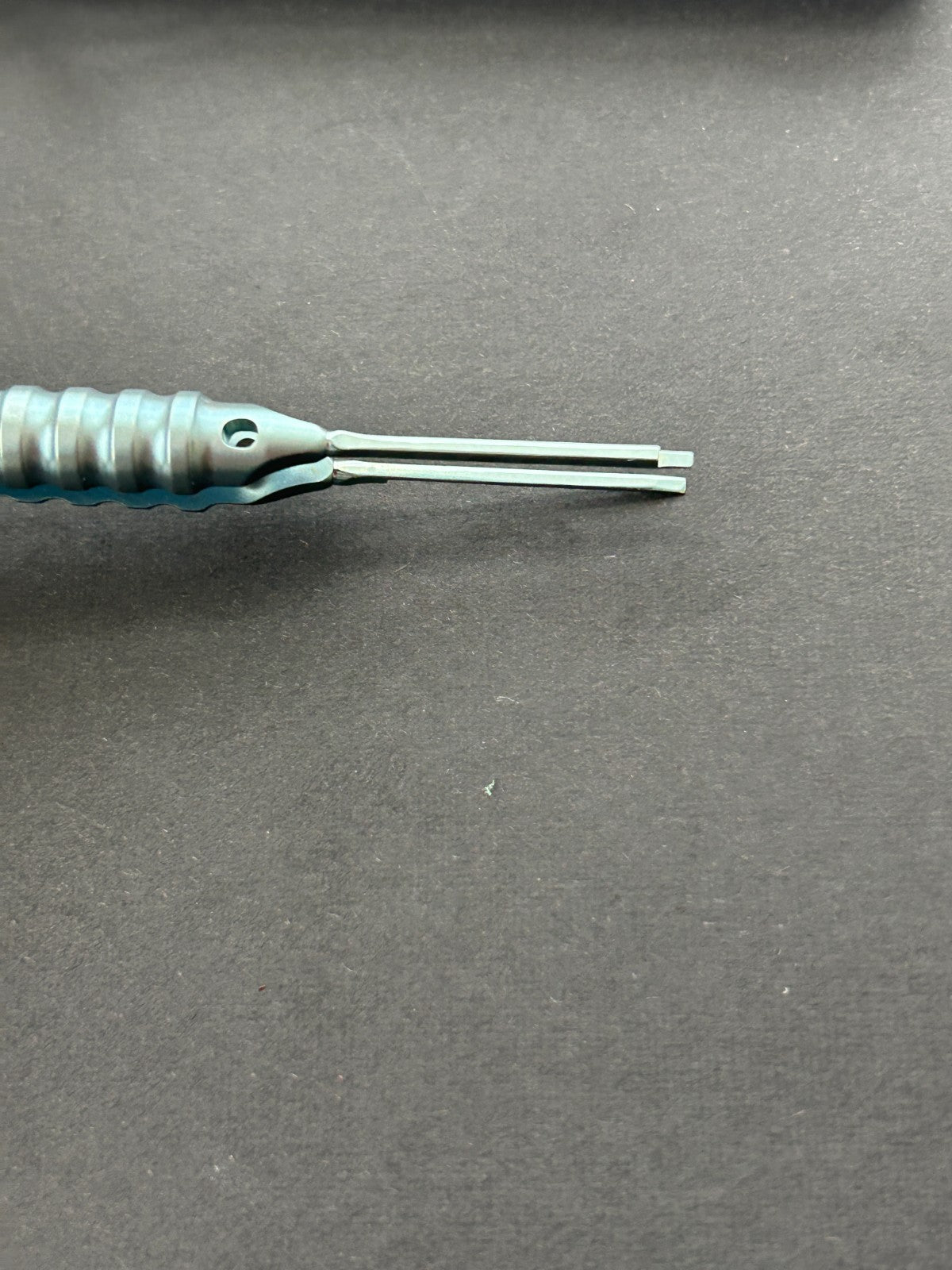 Karl Storz ET2910 Ophthalmic Loading Forceps, Titanium