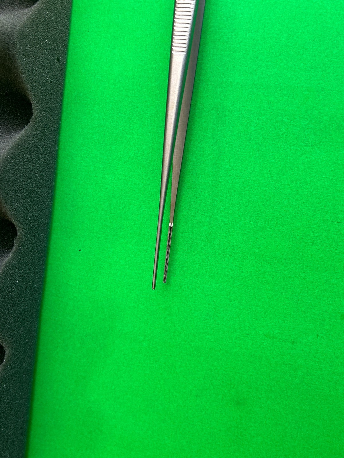 Codman 30-8133 DeBakey-Diethrich Vascular Forceps 9"