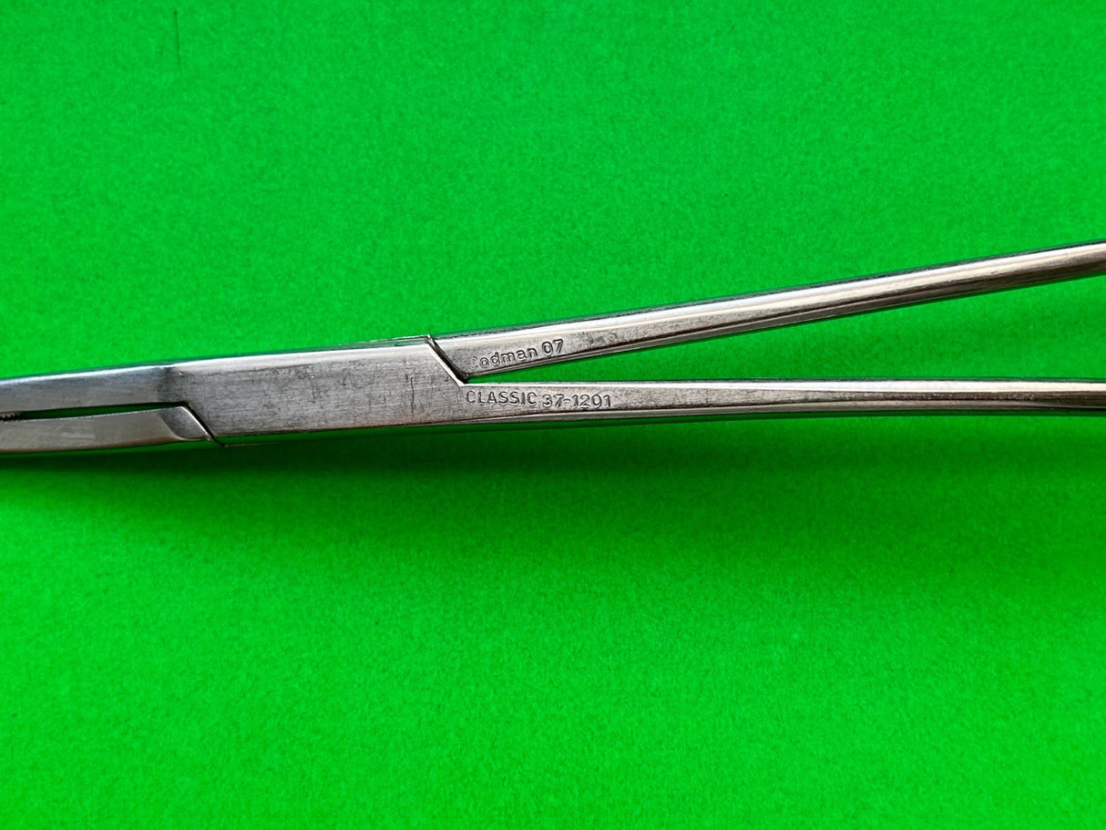 Codman 37-1201 Satinsky Vena Cava Clamp Angled