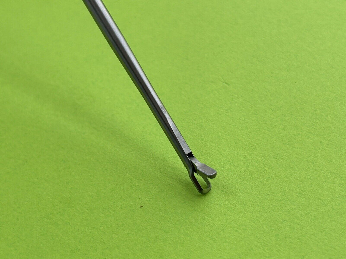 Stryker Surgical 300-027-100 Conquest 2.7mm Straight Big Bite Punch