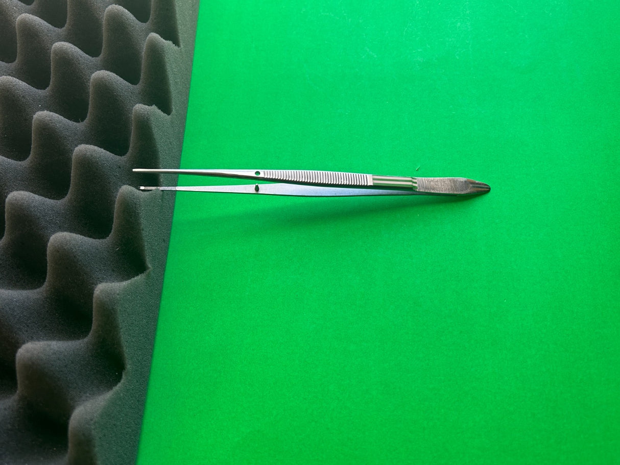 V.Mueller NL1470 Tissue Forceps Cushing 7-1/4"