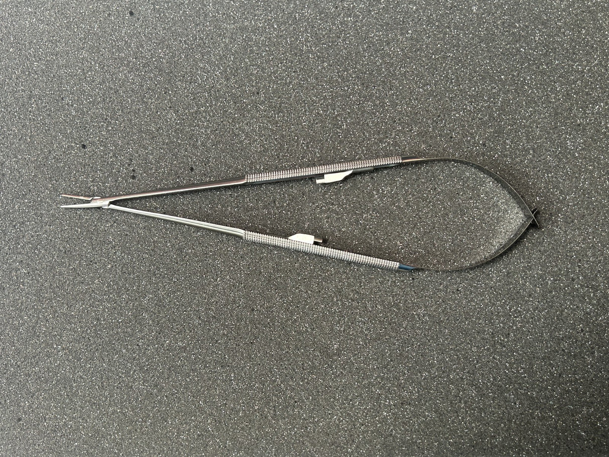 V. Mueller CH06121 Vascular Needle Holder Delicate Diamond Dust Jaws 8-1/4" LOCK